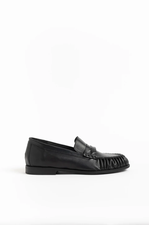 Mocasines Allie Cuero en internet