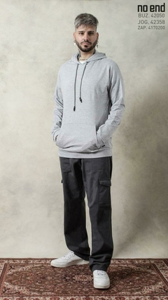 BUZO CANGURO BASICO OVERSIZE 42050