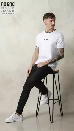 REMERA NO END BORDADO 43755
