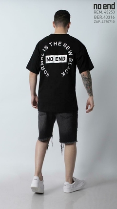 REMERA CIRCLE OVERSIZE 43253 en internet