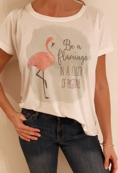Remera Flamingo - comprar online