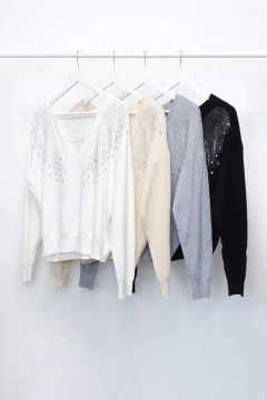 Sweater Night en internet