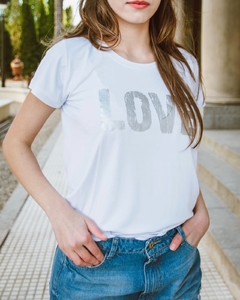 Remera Love