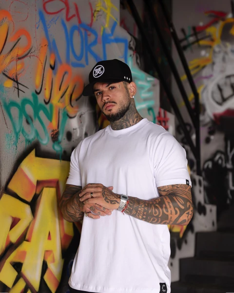 Camiseta Slim BASIC - BRANCA - comprar online