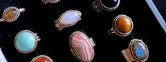 Banner de la categoría Anillos con piedra
