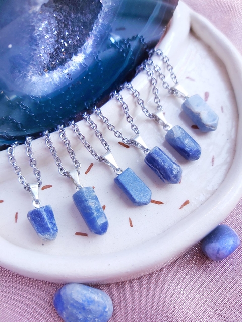 Dije Punta cuarzo azul