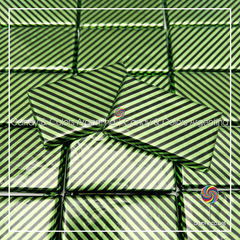10 un. Chocolatines 6 x 3,5 cm - 8 grms - chocolate a elección - verde con negro rayado