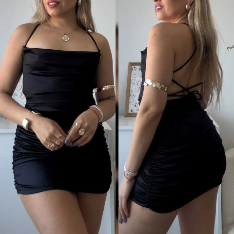 Vestido corto satén