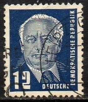 00656 Alemanha Oriental DDR 70 Presidente Pieck U (a)