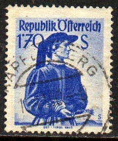 01605 Áustria 751C Trajes Regionais U
