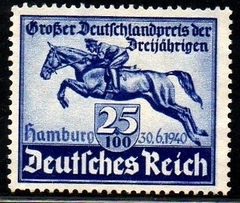 03912 Alemanha Reich 671 Corrida de Cavalos N