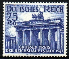03935 Alemanha Reich 727 Corrida de Cavalos N
