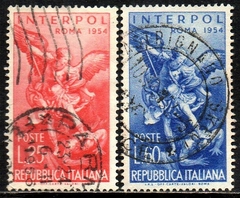 04052 Itália 681/82 Interpol U (b)