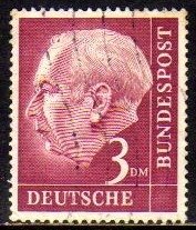 13295 Alemanha Ocidental 72B Thedore Heuss U (b)
