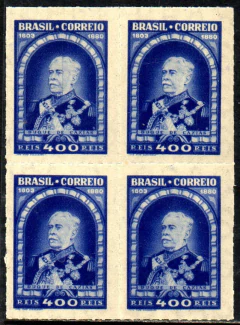 Brasil C 0138 + 138A Duque de Caxias Variedade Risco no Rosto Quadra 1939 NNN