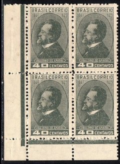Brasil C 0183 A Ubaldino do Amaral Variedade Filigrana Q Menor Quadra 1943 NNN (a)