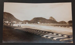 Cartão postal Rio de Janeiro RJ Copacabana com o Pão de Açúcar ao fundo