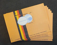 Brasil 1974 - Lote com 98 blocos novos - Bem estar dos cegos - RHM B037