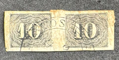 Numerais - Numeral vertical 10 réis - dois pares com carimbos: "SANTOS E CGC" com e sem desgaste da chapa - 450 Ufs. na internet