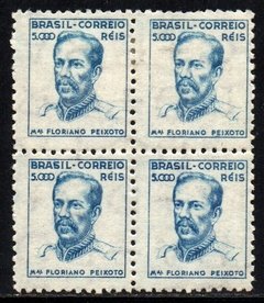 Brasil 395 C Floriano Netinha Filigrana O Horizontal papel Médio Liso Quadra NNN / NN
