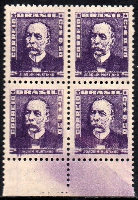 Brasil 495c Bisneta Violeta Escuro Quadra NNN (a)