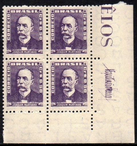 Brasil 495c Bisneta Violeta Escuro Quadra NNN (f)