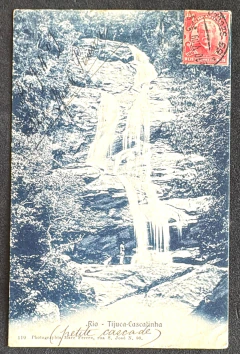 Cartão Postal - Rio de Janeiro - Tijuca, Cascatinha - Porteado com Selo 100 réis - Fotografia de Marc Ferrez
