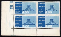 Brasil A 094 Y Inauguração de Brasília Papel Marmorizado Quadra NNN