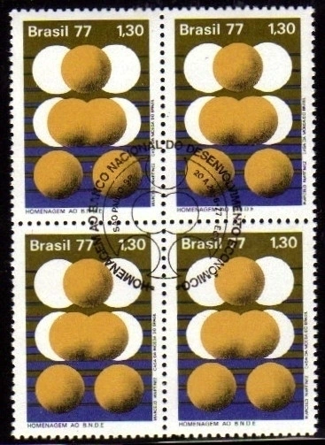 Brasil C 0990 BNDS Banco de Desenvolvimento Quadra com CBC 1977 NNN
