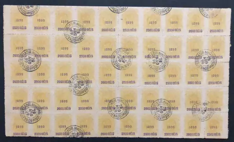 Brasil Cruzeiro sobrestampado Bloco de 50 selos carimbados.