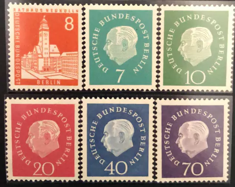 12320 Alemanha Berlim 162/66 Aniversários e jubileu NN