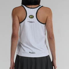 MUSCULOSA LUGAR DAMA en internet