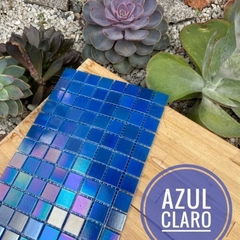 Venecitas Edic. Limitadas Azul Claro Tornasol 2 x 2 cm - EB01