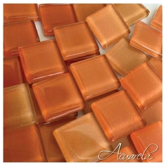 Venecitas Vidrio 1,6 x 1,6 cm x 100 gs- Frappe Naranja - 3 mm de Espesor - Buenos Aires Mosaicos