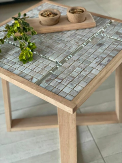Mesa Ratona Madera 50 x 50. Altura 47 cm. en internet