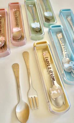 SET CUBIERTOS ACERO CON ESTUCHE