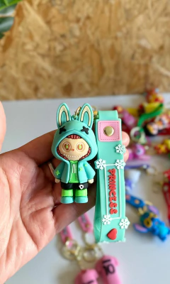 LLAVERO DE PERSONAJES en internet