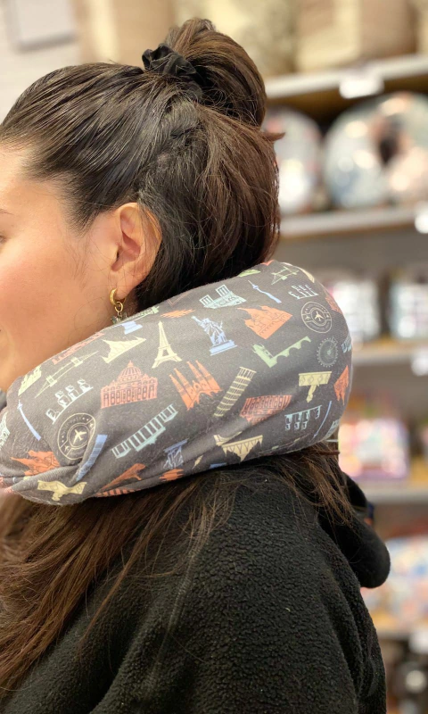 CUELLO ESCONDE ROPA CIUDADES - comprar online