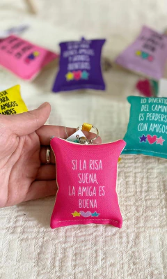 LLAVERO ALMOHADITA AMISTAD en internet