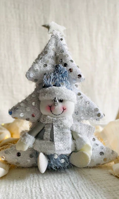 ÁRBOL DE TELA CON ADORNO BLANCO en internet