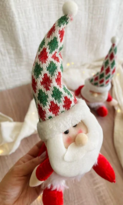 MUÑECO PAPA NOEL C/GORRITO ROMBOS - comprar online