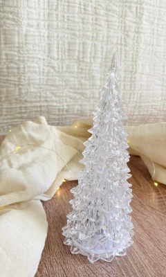 ARBOLITO CON LUZ MULTICOLOR en internet