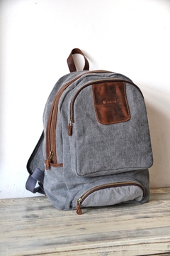 Mochila Lona y cuero - Vakapi Cueros