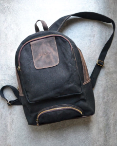 Mochila Lona y cuero - Vakapi Cueros