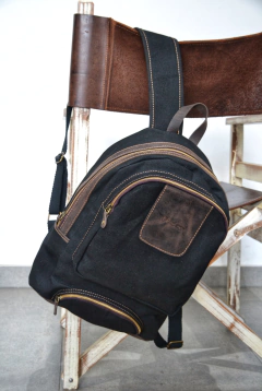 Mochila Lona y cuero en internet