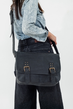 Morral de cuero modelo Classic