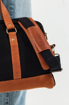 Bolso de mano - Lona y Cuero - comprar online