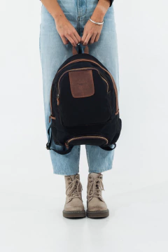 Mochila Lona y cuero - comprar online