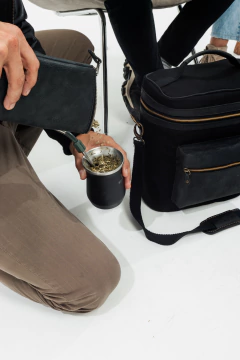 Yerbera de cuero en internet