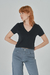 REMERA BABY TEE BASICA CROP ESC V